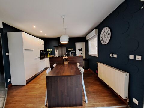  Maison � louer 6 pi�ces 142 m�