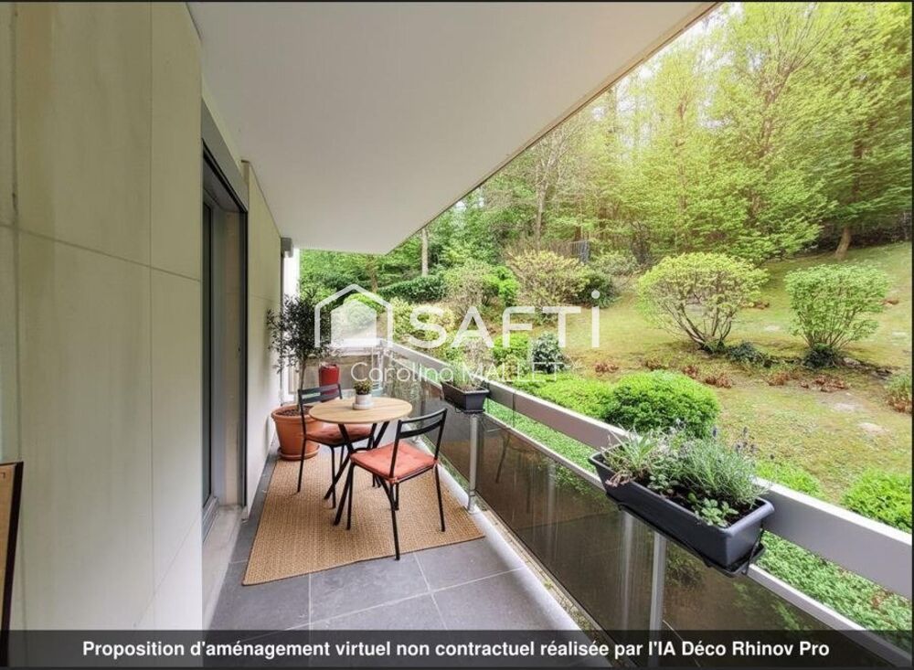 Belle Résidence des années 80, appartement T4 rénové avec balcon, cave et parking.
