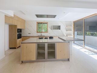  Maison � vendre 6 pi�ces 221 m�