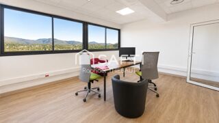   Bureaux 100 m² – Emplacement stratégique Saint-raphael