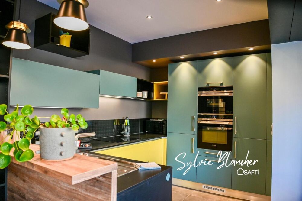 Vente Maison MAISON FAMILIALE DE 165 M2 - 5 CHAMBRES - TERRAIN 270 M2 Caen