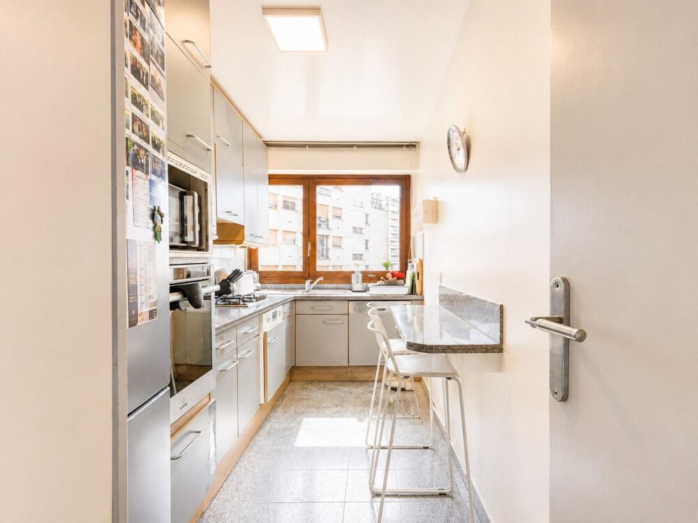 Vente Appartement Lumineux 4 pièces dans un secteur recherché Paris 20