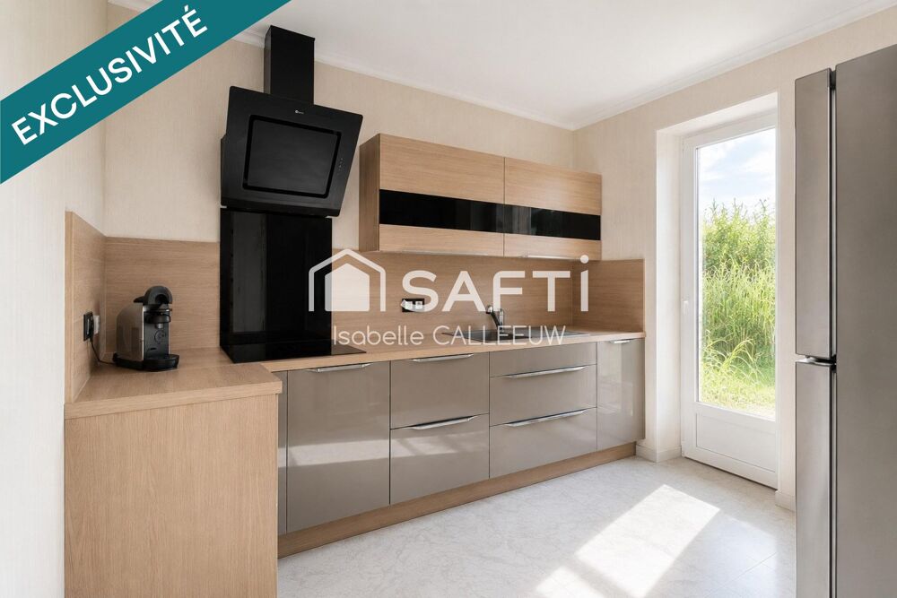 5 chambres, 2 cuisines, 2 salles de bains, piscine  tout est déjà là