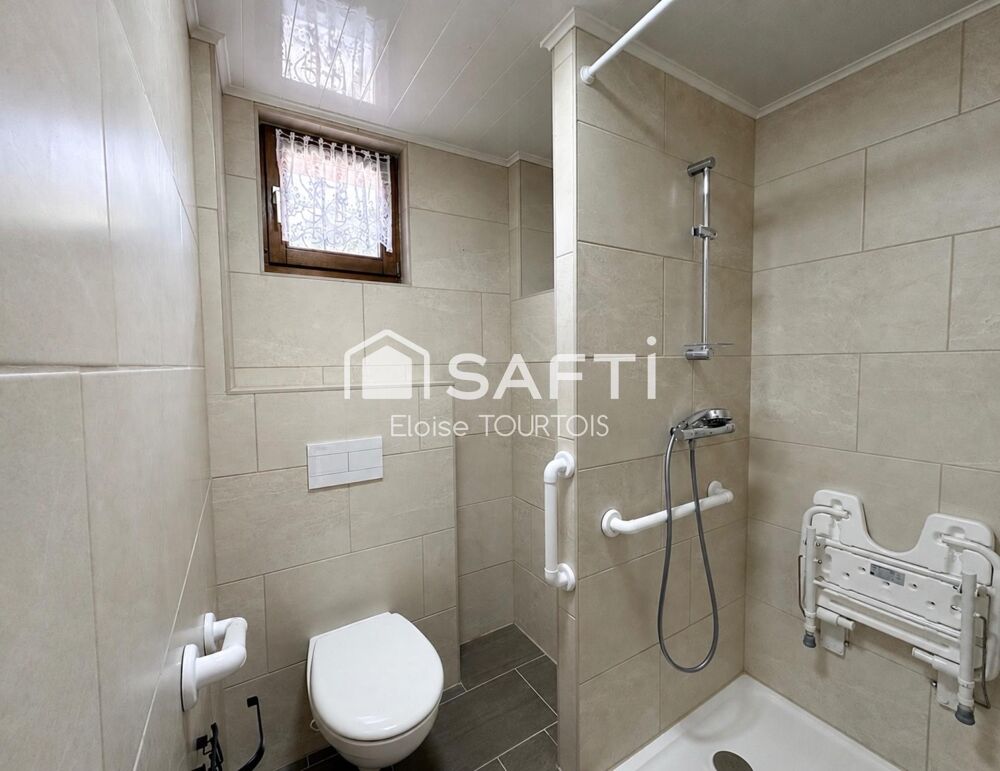 Vente Maison Découvrez cette charmante maison individuelle située à Creutzwald ! Creutzwald
