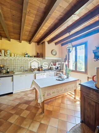  Maison  vendre 7 pices 160 m