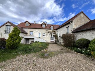  Maison à vendre 10 pièces 151 m²