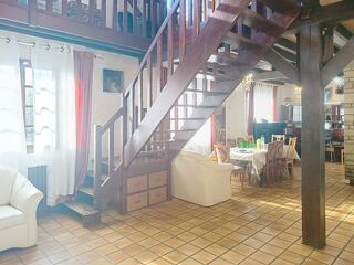Vente Maison Très Belle Maison à Stains 7P 4CH avec appartement indépendant en Rez-de-Jardin Stains