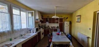  Maison  vendre 8 pices 180 m