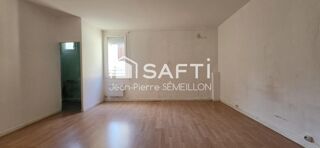 Vente Immeuble Immeuble mixte 203 m² avec cour 92 m² et parking Agen