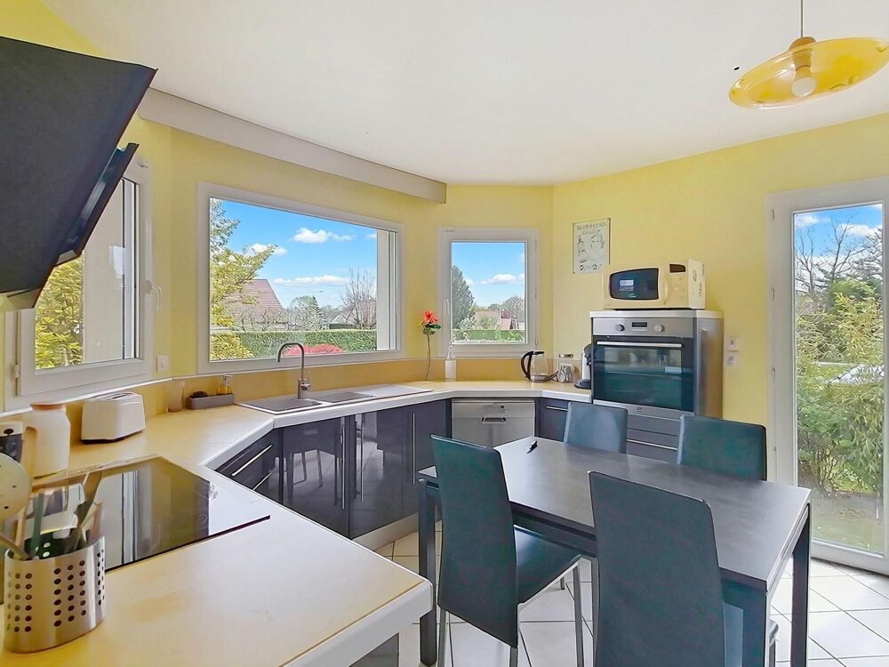Maison 6 pièces de 156 m²