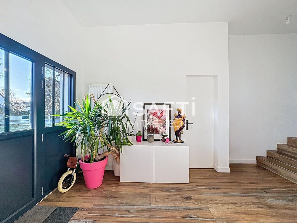 Vente Maison Maison familiale de 160m² habitables environ idéalement située sur la commune de Combleux Combleux