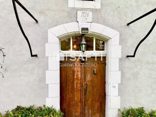  Maison  vendre 8 pices 260 m