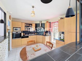  Maison à vendre 6 pièces 148 m²