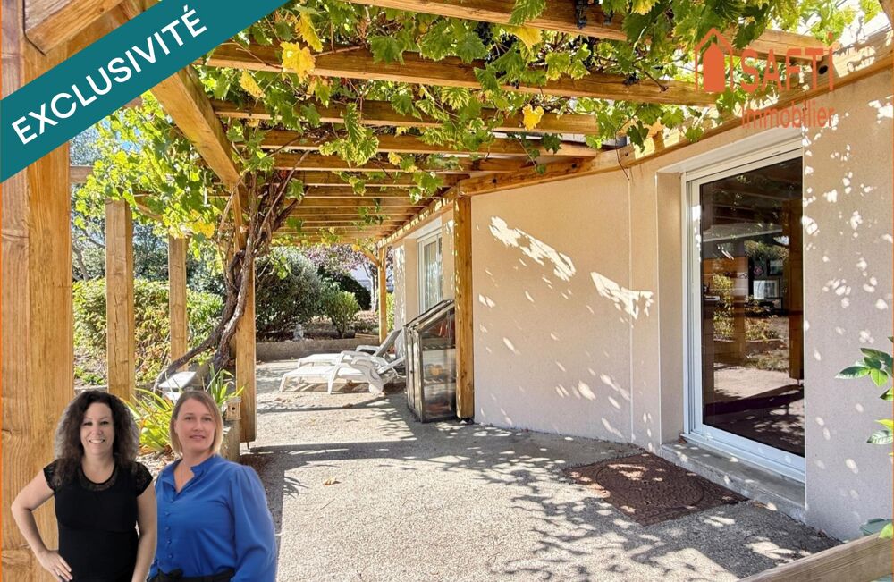 LANDÉVANT  MAISON FAMILIALE EN PLEIN BOURG