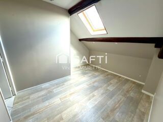 Vente Appartement Appartement type maison de ville T3 en duplex, alliant le charme du moderne et de l'ancien. Montataire