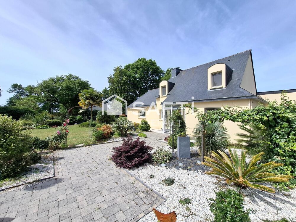 Belle Propriété 6 pièces sur terrain verdoyant 1693 m²