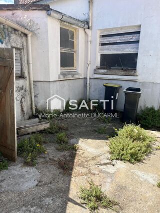  Immeuble  vendre 285 m