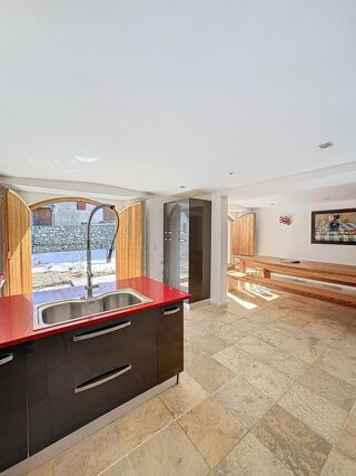  Maison � vendre 8 pi�ces 340 m�