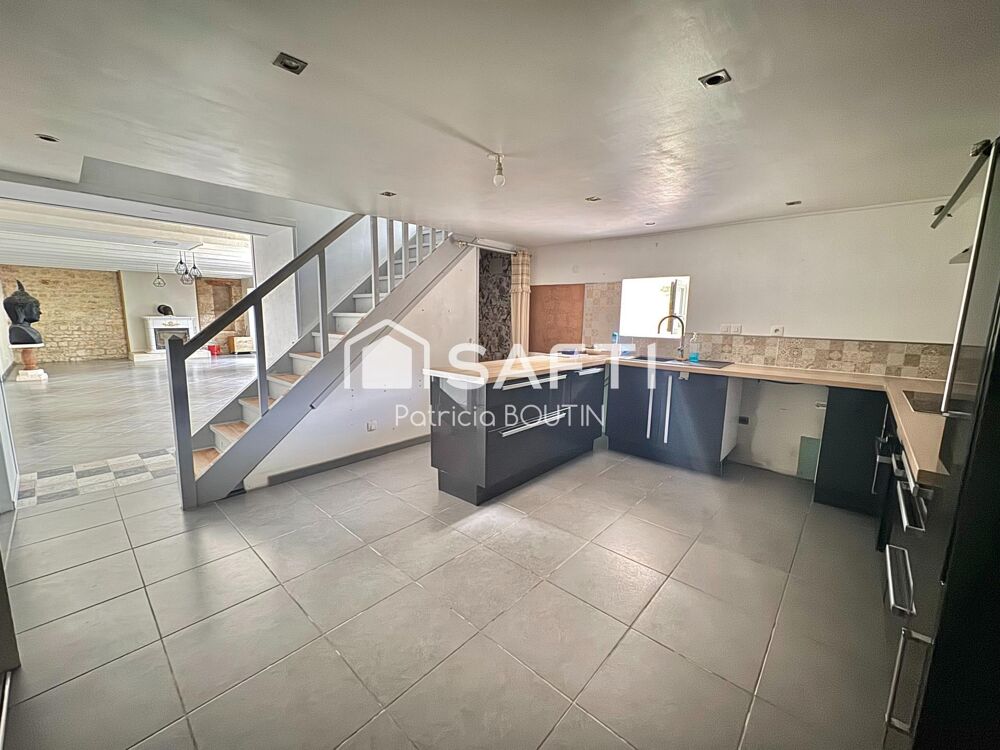 Vente Maison MAGNIFIQUE MAISON EN PIERRE 3 CHAMBRES ET DEPENDANCE A 30 MINUTES DE NIORT ! Melle