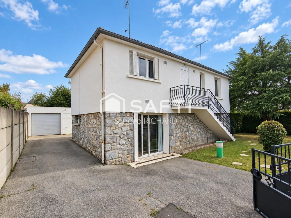 Vente Maison MAISON FAMILIALE, 4 CHAMBRES, BUREAU ET GARAGE Chateaubriant