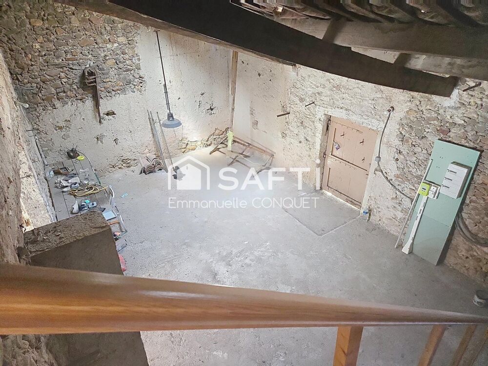 Remise de 120 m² viabilisée avec terrasse