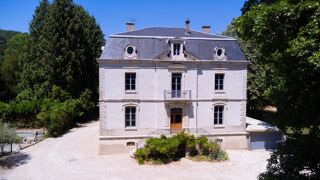  Maison à vendre 14 pièces 360 m²