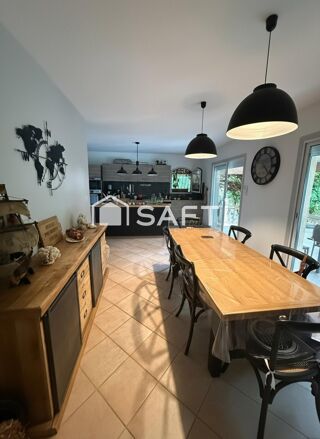  Maison � vendre 10 pi�ces 220 m�