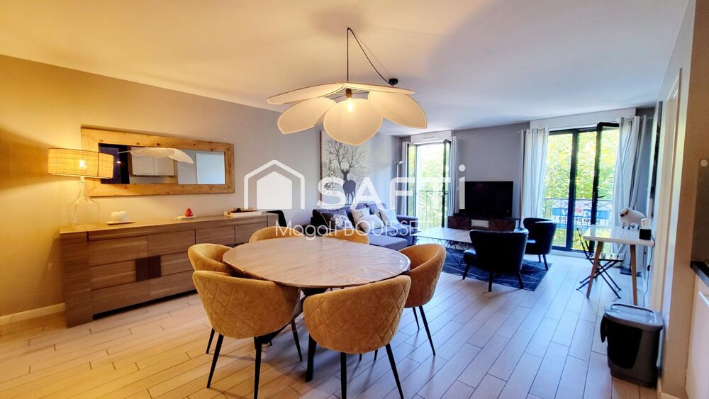Appartement T4 de 91m², refait à neuf en 2011, emplacement prisé, 6 couchages bon rendement locatif.