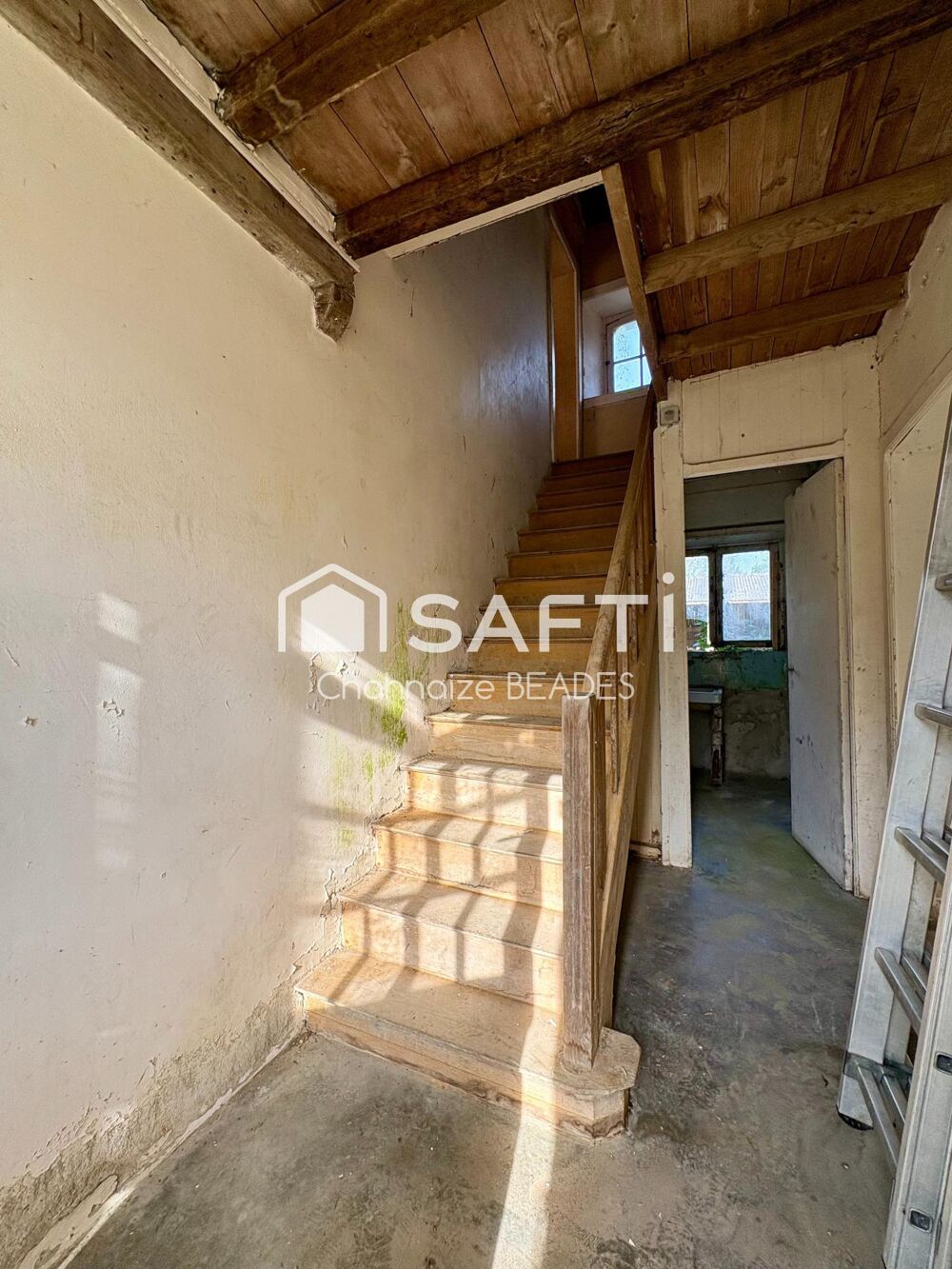 Maison 90 m2 à rénover - Martinvast
