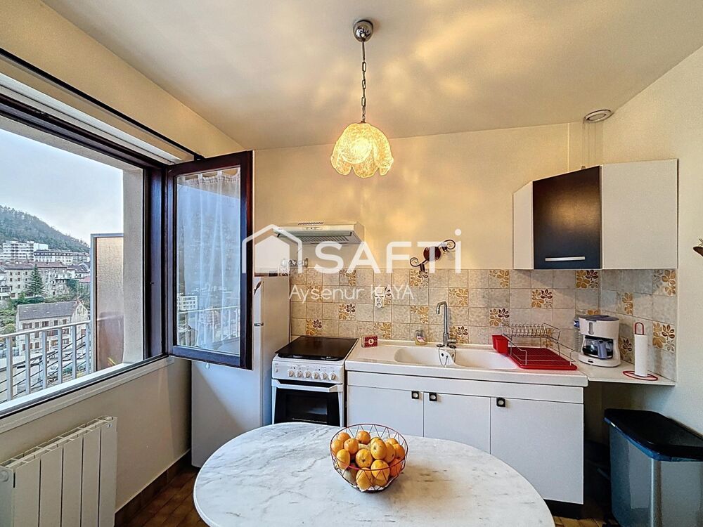 Vente Appartement Appartement lumineux avec grand balcon Saint-claude