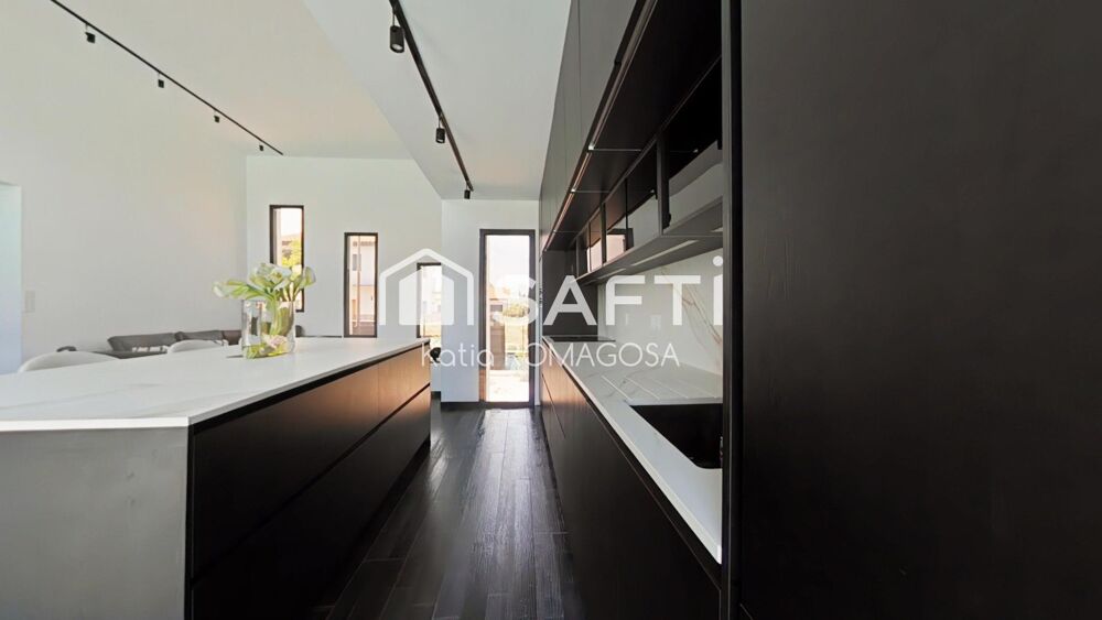 Vente Maison Villa 140m² habitable - Grand jardin - Saint Cyprien Saint-cyprien