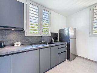  Appartement � louer 4 pi�ces 81 m�