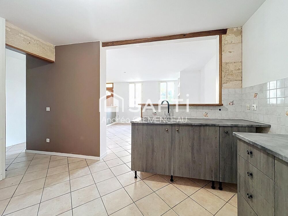 Vente Maison Maison à vendre en pierre, à Tauriac avec jardin et jolie vue Tauriac