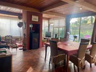  Maison  vendre 15 + pices 565 m