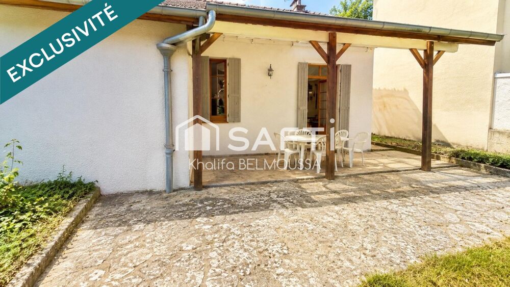 Vente Maison MAISON DE VILLE AVEC TERRAIN, TERRASSE, DOUBLE GARAGE ET ATELIER – CENTRE DE BELLEY Belley