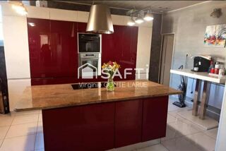  Maison � vendre 10 pi�ces 400 m�