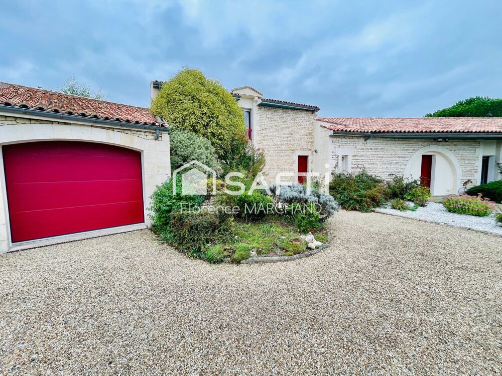 BELLE PROPRIÉTÉ 6 CH, LOGEMENT ANNEXE, PISCINE, PARC PAYSAGÉ