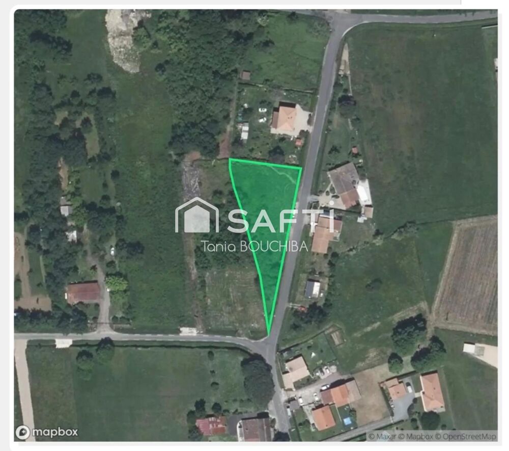 Vente Terrain Terrain constructible dans secteur recherché Ambares-et-lagrave