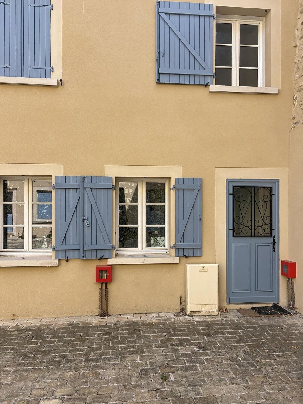 Vente Appartement Triplex entièrement rénové et très lumineux Fosses