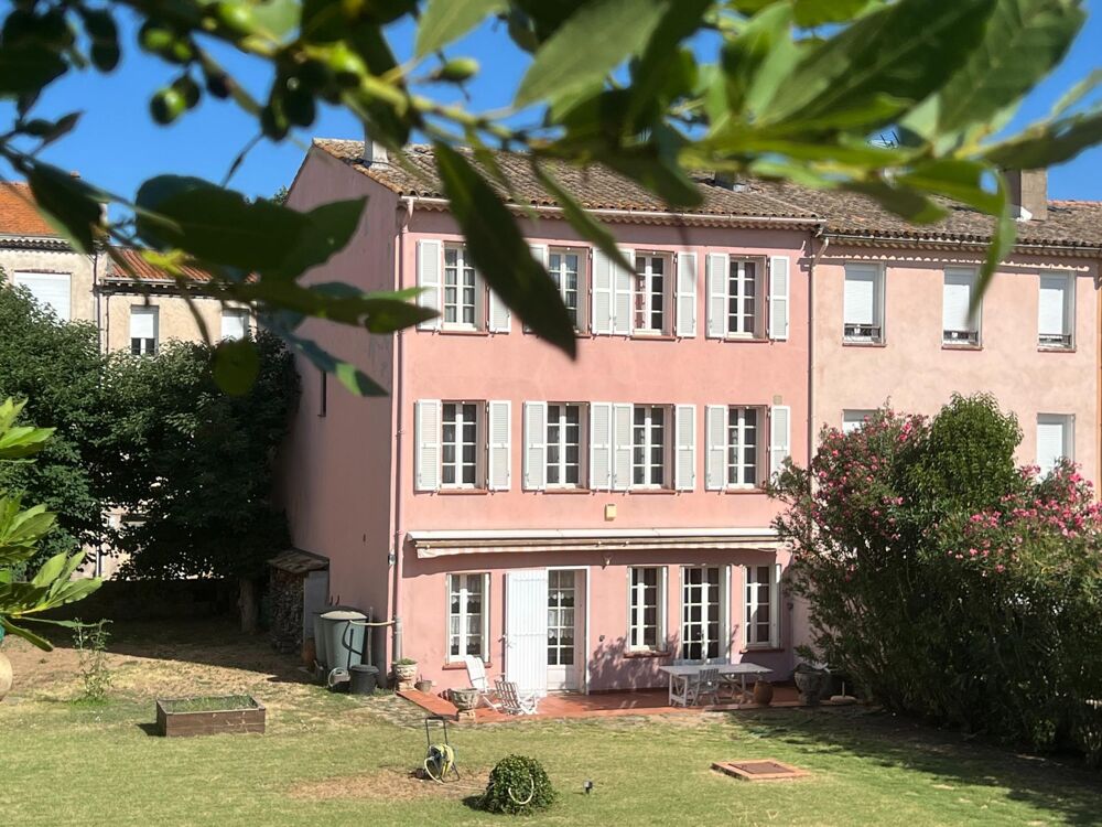 Maison 10 pièces 260 m² · à Vidauban · 260 m² · 490 000 €