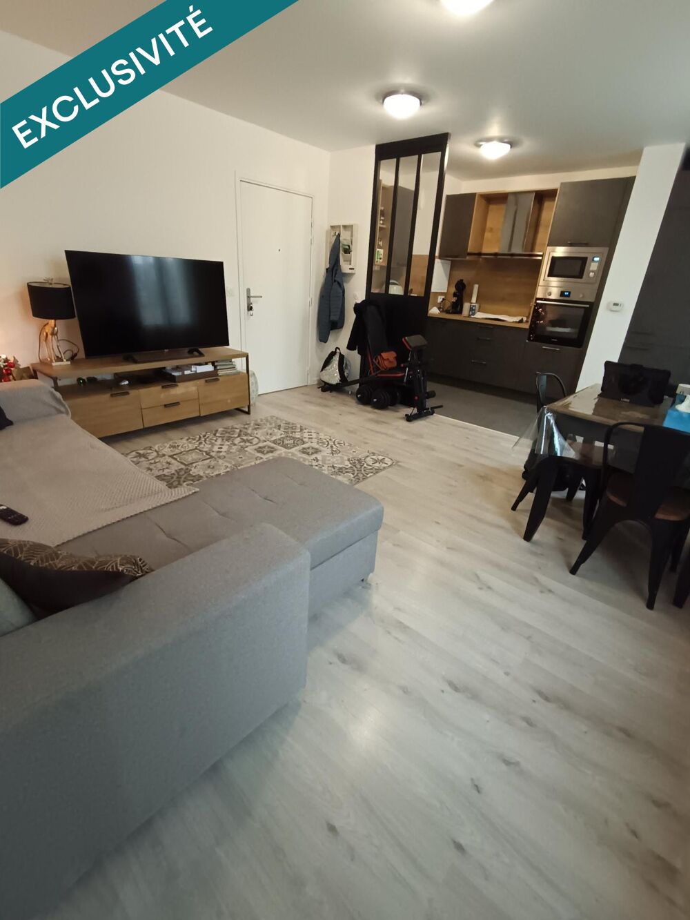 Vente Appartement Somptueux Appartement 2P Résidence Récente au pied de la Gare de Pontoise Pontoise