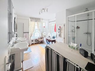  Appartement à vendre 6 pièces 160 m²