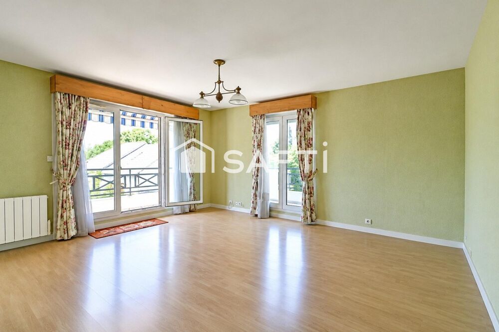 Vente Appartement T5 - 105m5 - Séjour double - 3 chambres - 2 box en sous-sol Poissy