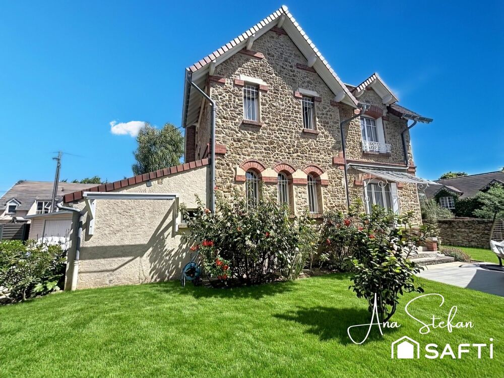 Vente Propriété/Château Rare à Rambouillet ! Élégante demeure familiale de 155 m² avec 4 chambres, bureau et jardin de 673 m², à 5 min à pied de la gare Rambouillet