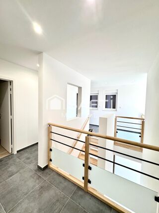  Maison � vendre 8 pi�ces 178 m�