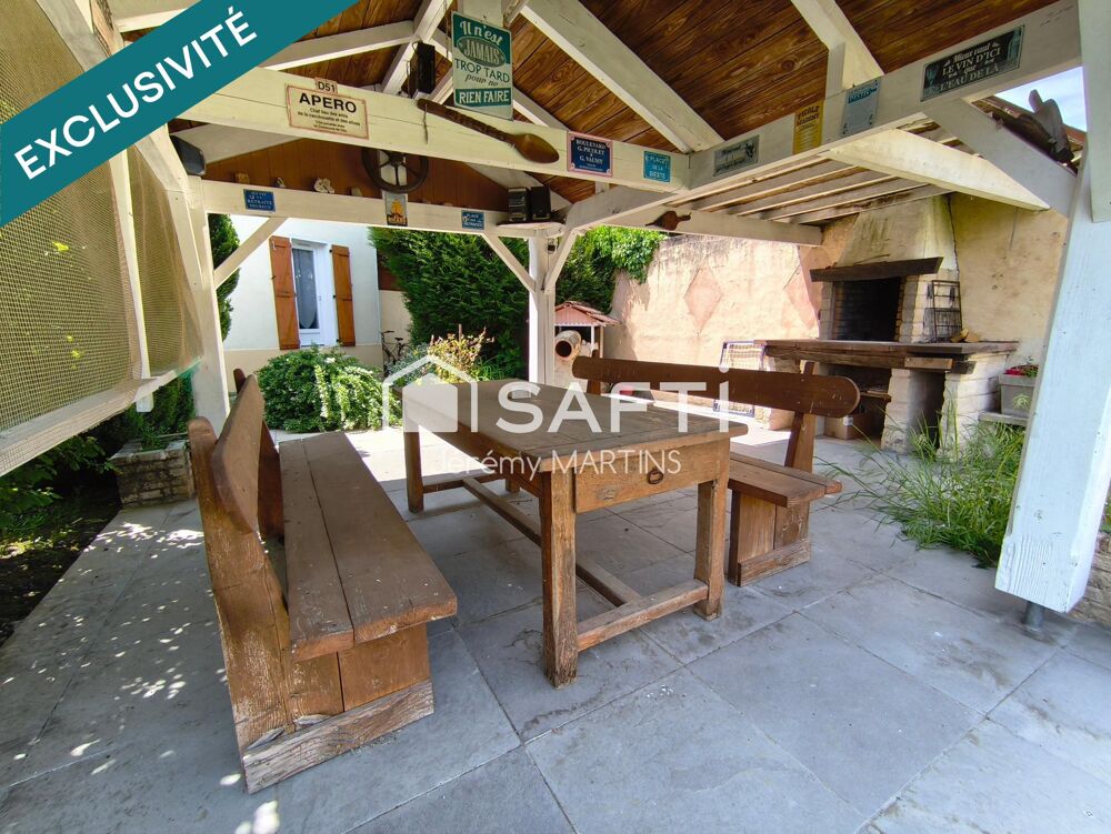 Vente Maison Charmante maison familiale entièrement clôturée avec garage, car-port et jardin ! Firmi