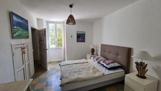  Immeuble à vendre 200 m² Saint-etienne-les-orgues