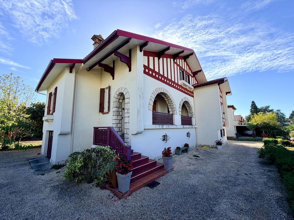 Vente Maison Maison 9 pièces style basque avec garage Marmande