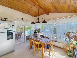  Maison à vendre 8 pièces 223 m²