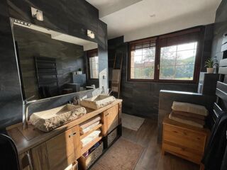  Maison à vendre 12 pièces 220 m²